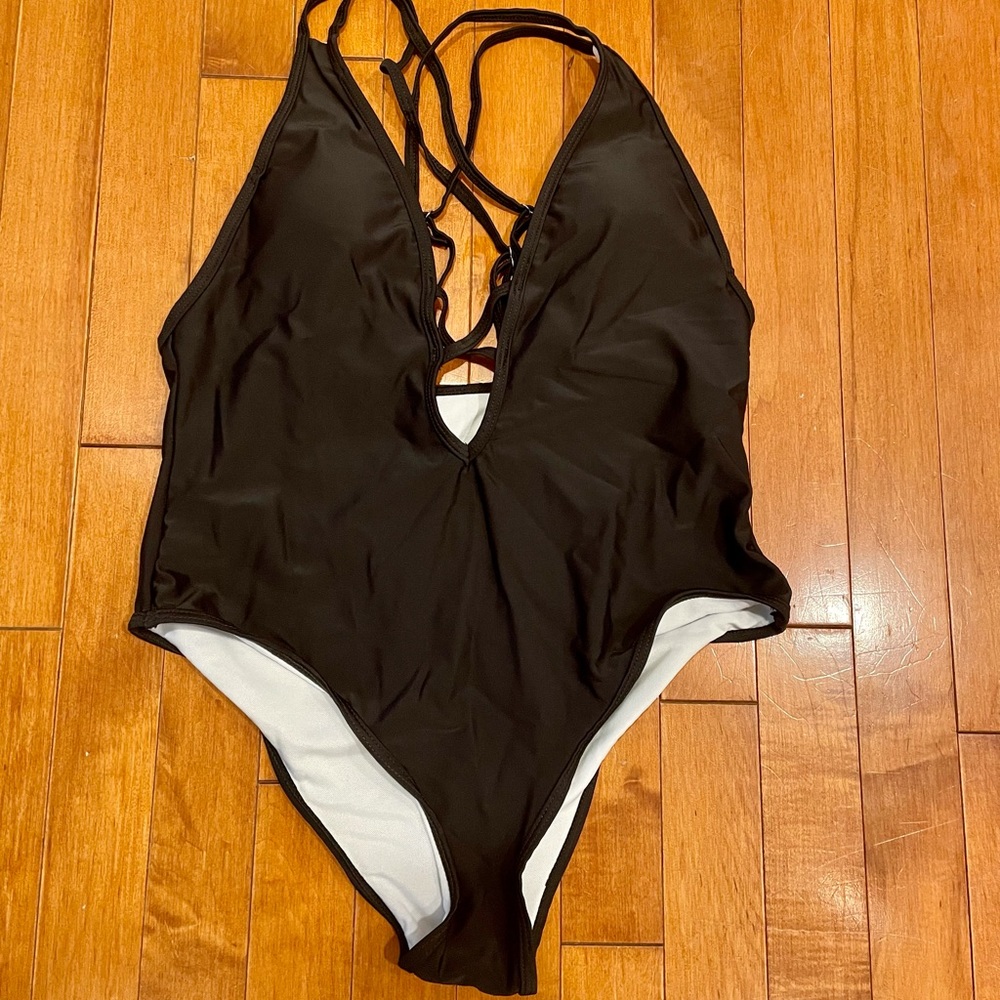 NWOT Shein Swimsuit